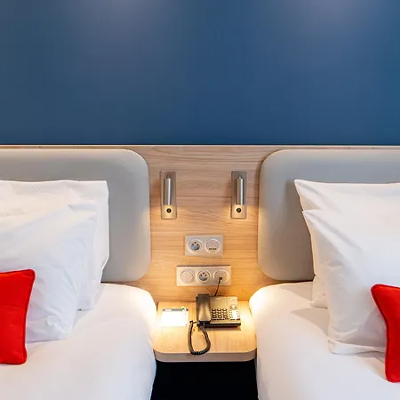 Hotel Ibis Styles Bordeaux 3*