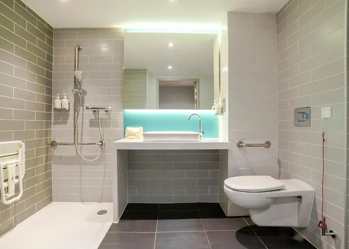 Ibis Styles Bordeaux 로르몽